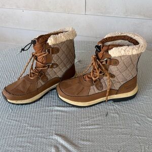 Waterproof Bearpaw Winter Boots